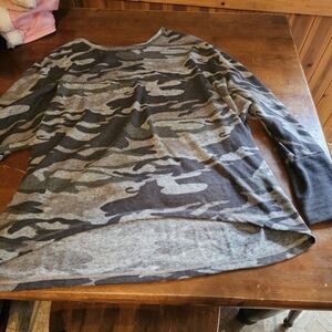 Studio 1886 camo top long sleeve grey size 3X